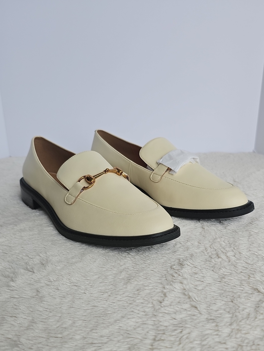 ​LISA VICKY Zany-V Cream Leather Horsebit Loafers Sz 10M NEW